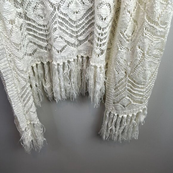 Pink Rose white‎ crochet fringe cover up size small - Picture 4 of 8